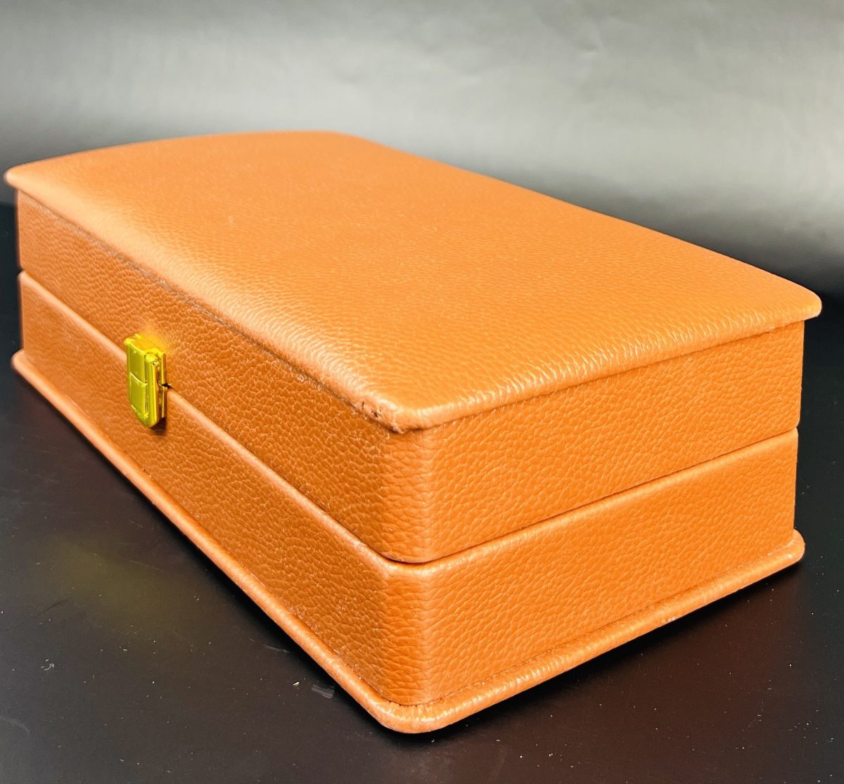 ⁦باكس هدية جلدي 4 عبوات⁩ - الصورة ⁦2⁩