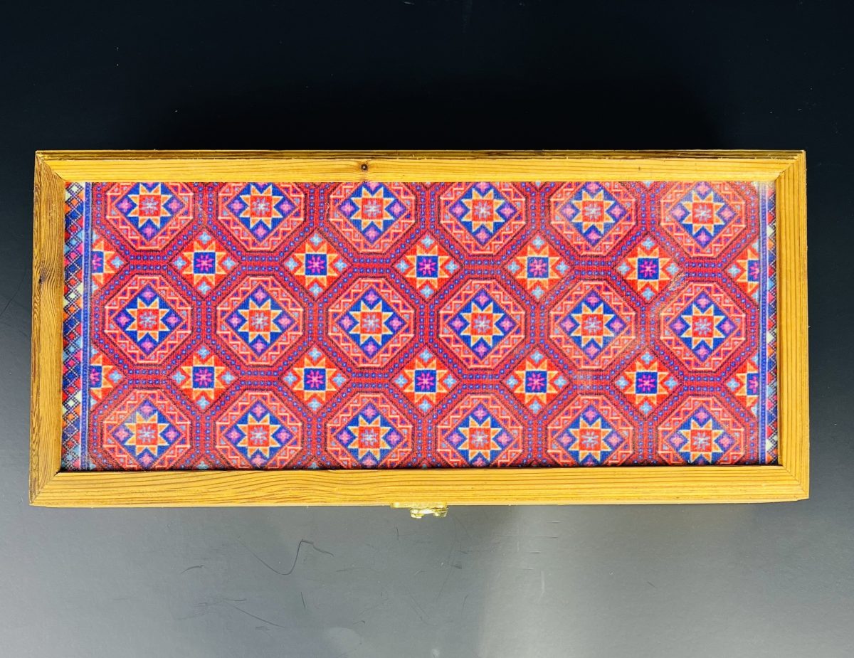 Wooden Gift Box – 2 Khatam & Teapot - Image 3