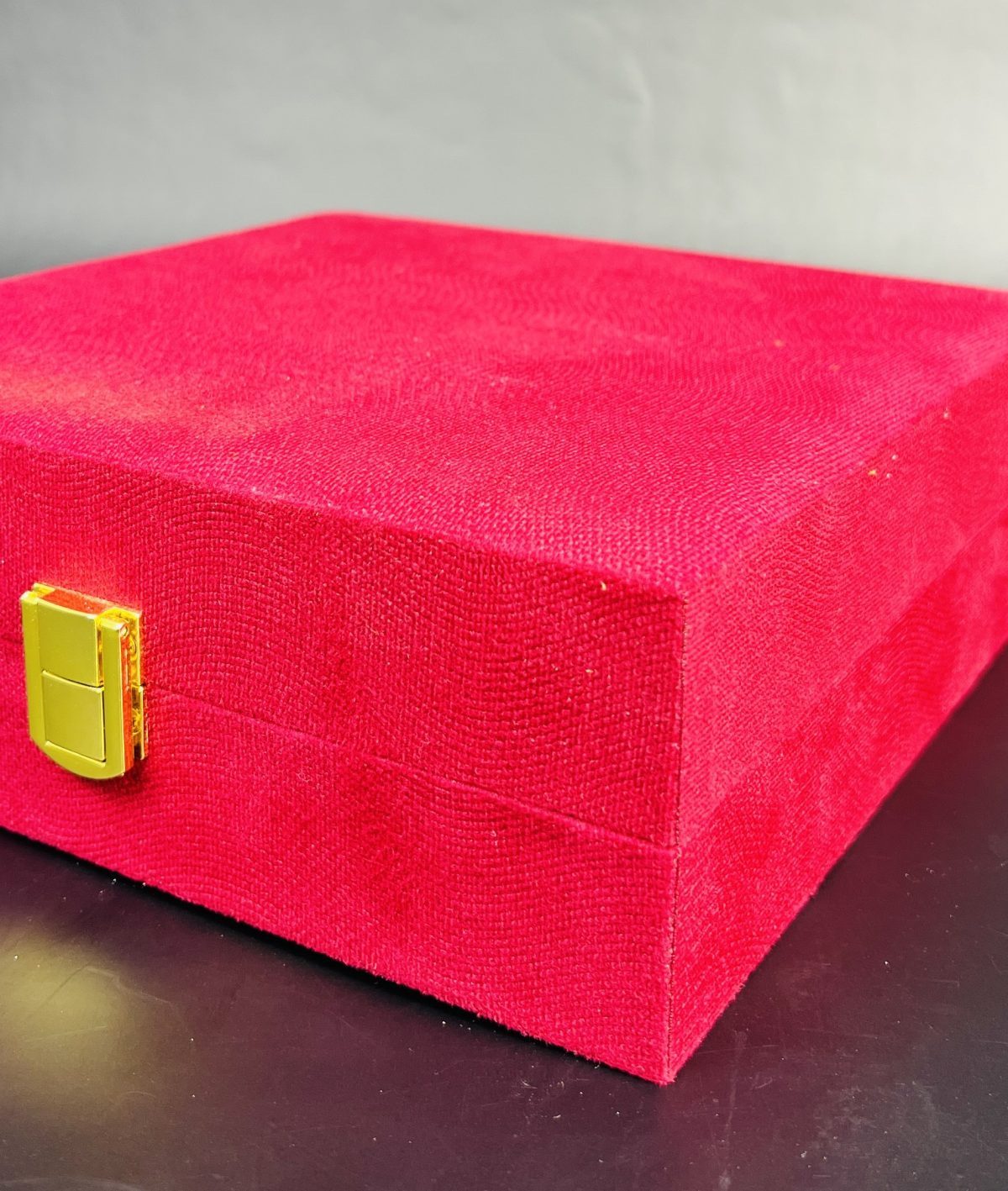 ⁦باكس هدية مخمل برليان مع هيل و هاون⁩ - الصورة ⁦5⁩