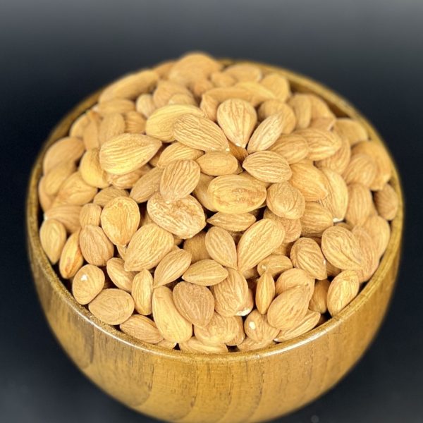 Raw Apricot Kernels
