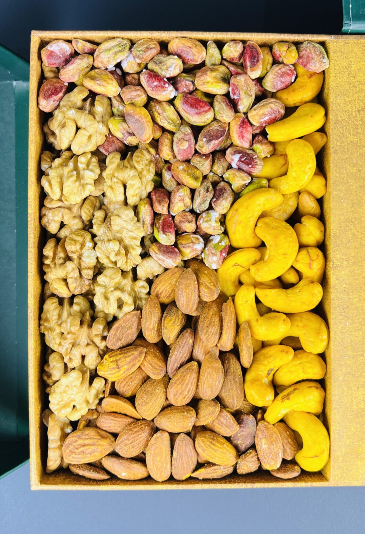 Ultra Luxury Box 3 Gah - Image 5