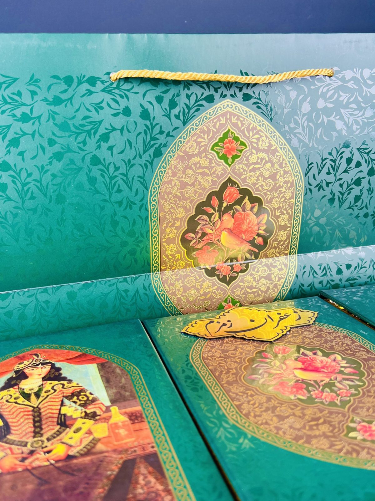 Ultra Luxury Box 3 Gah - Image 7