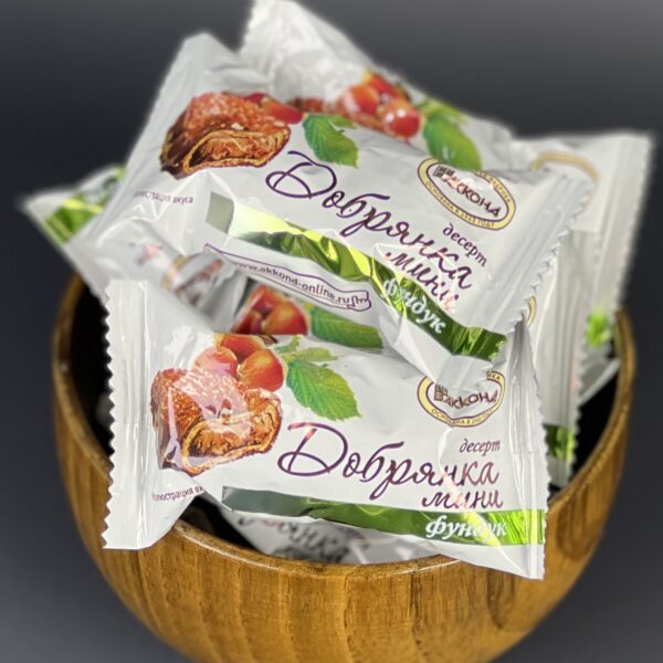 شوكولاتة بِكريمة الكاكاو وَالبُندق