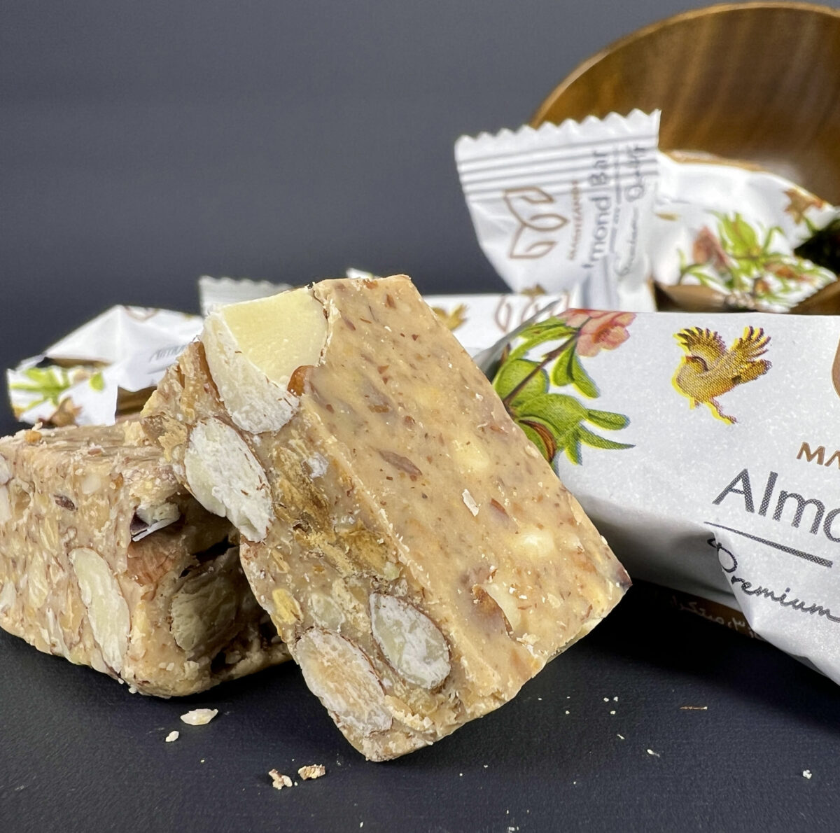 ⁦بار اللوز⁩ - الصورة ⁦3⁩