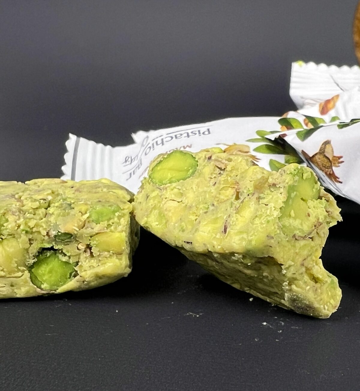 ⁦بار الفستق⁩ - الصورة ⁦3⁩