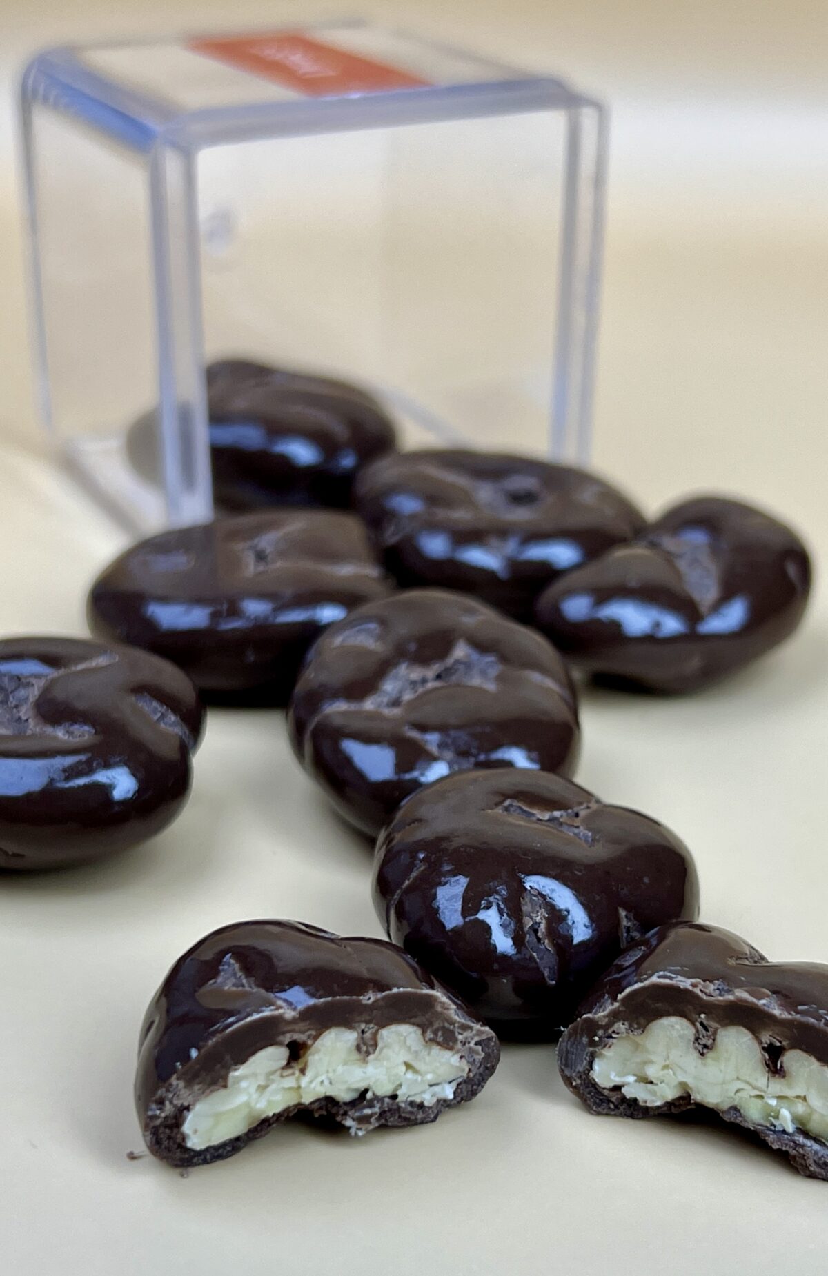 ⁦دراجه بيكان بالشوكولاتة بالحليب⁩ - الصورة ⁦2⁩